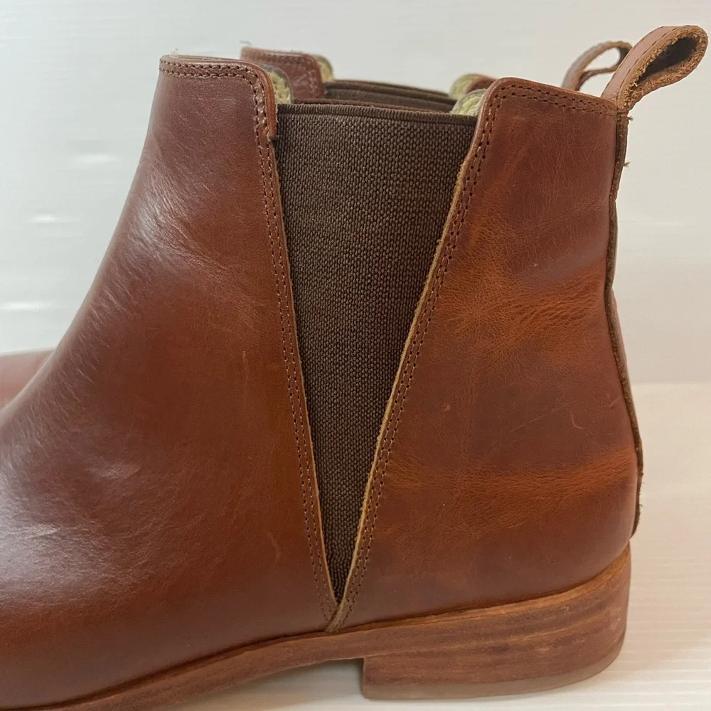 Nisolo Eva Everyday Chelsea Boots Brandy Brown Leather Size 9.5